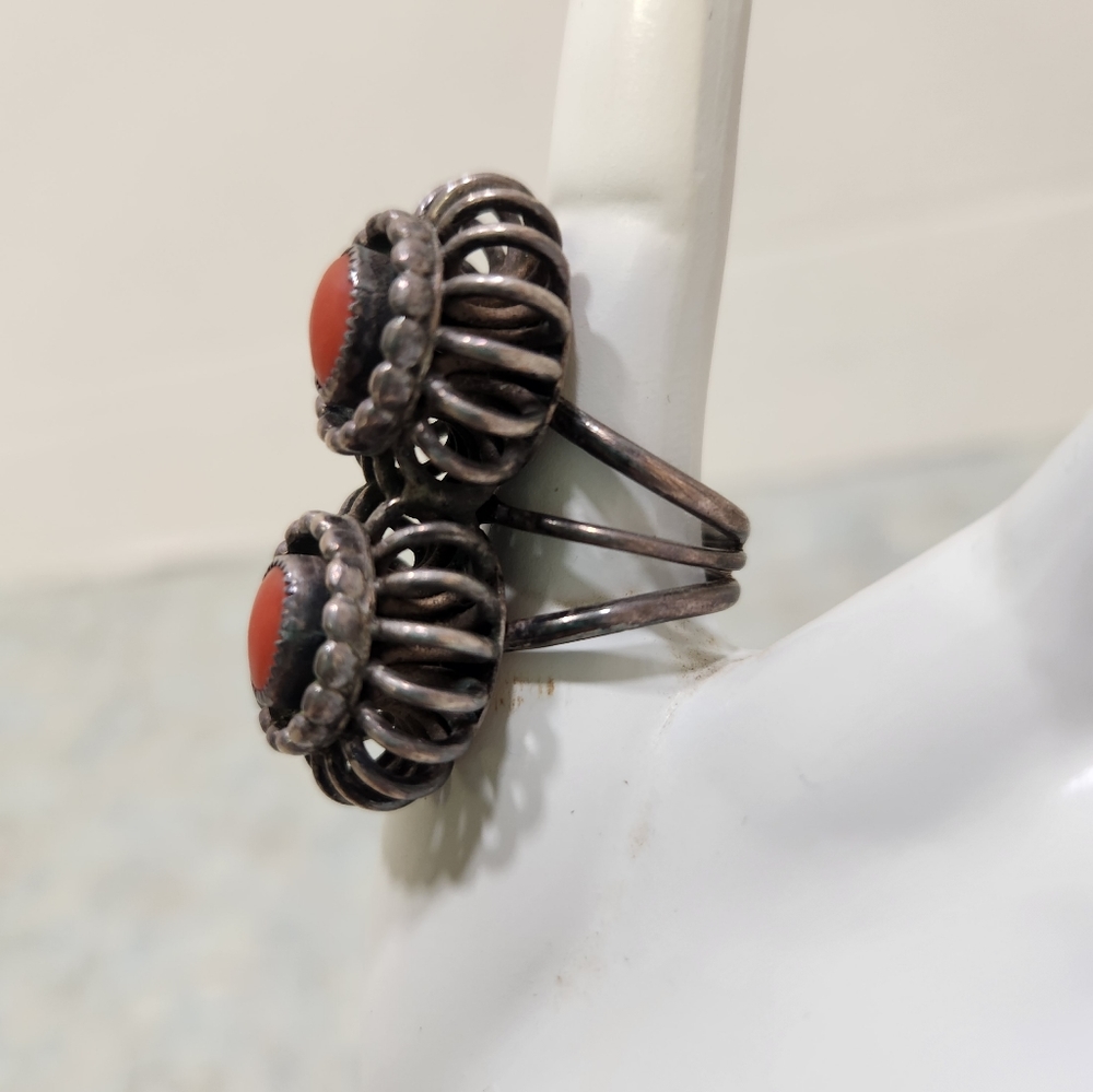 Showstopper! Silver & coral ring sz 8 - Picture 11 of 11